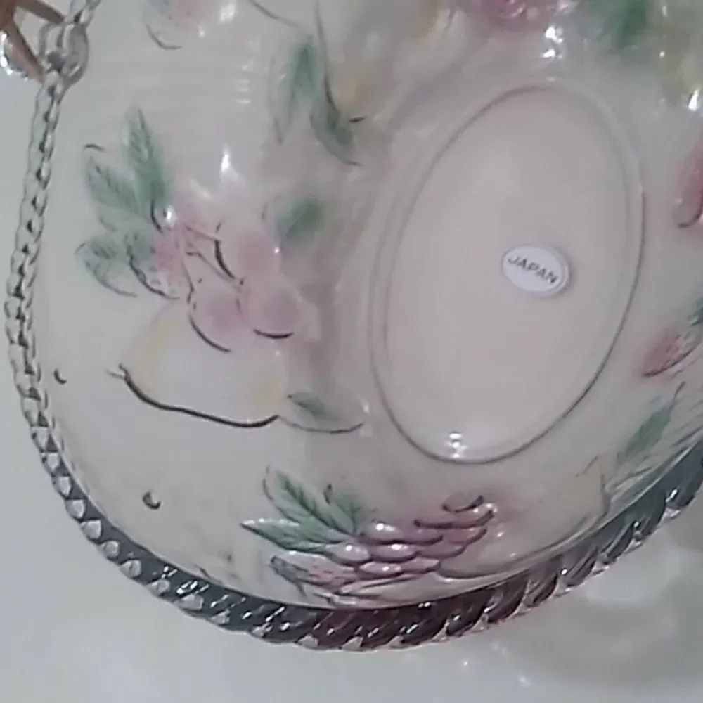 Bountiful Color Glass Basket